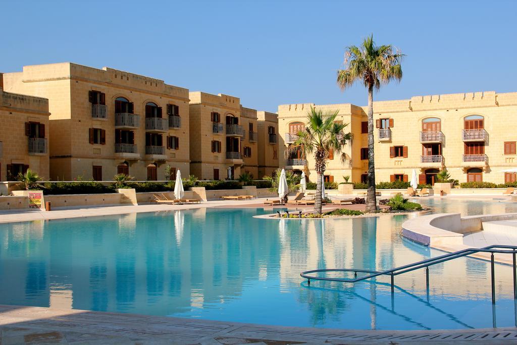 Fort Chambray Apartment غاينسييليم الغرفة الصورة