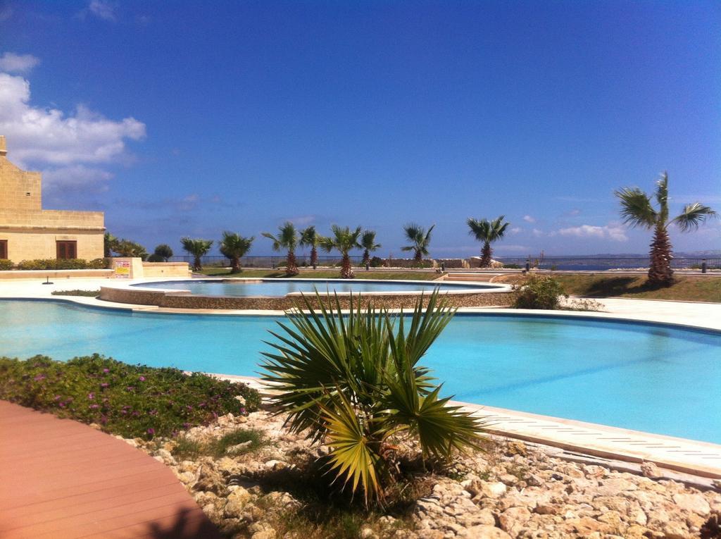 Fort Chambray Apartment غاينسييليم الغرفة الصورة
