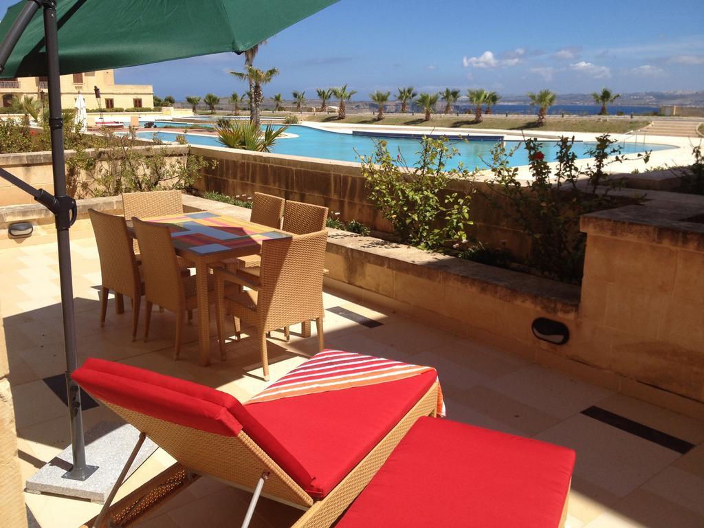 Fort Chambray Apartment غاينسييليم الغرفة الصورة